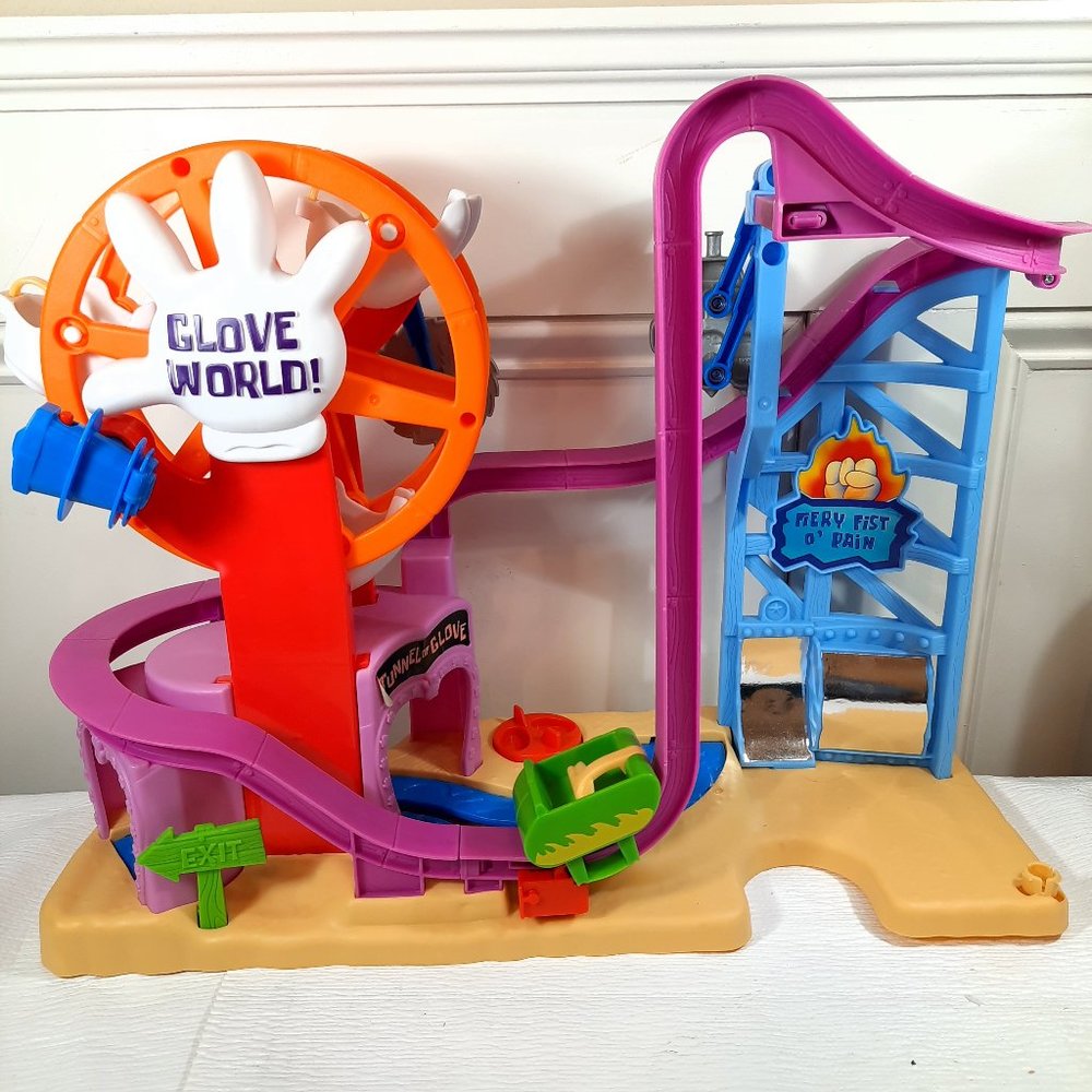 Imaginext SpongeBob Squarepants Glove World Playset carnival fair ferris wheel